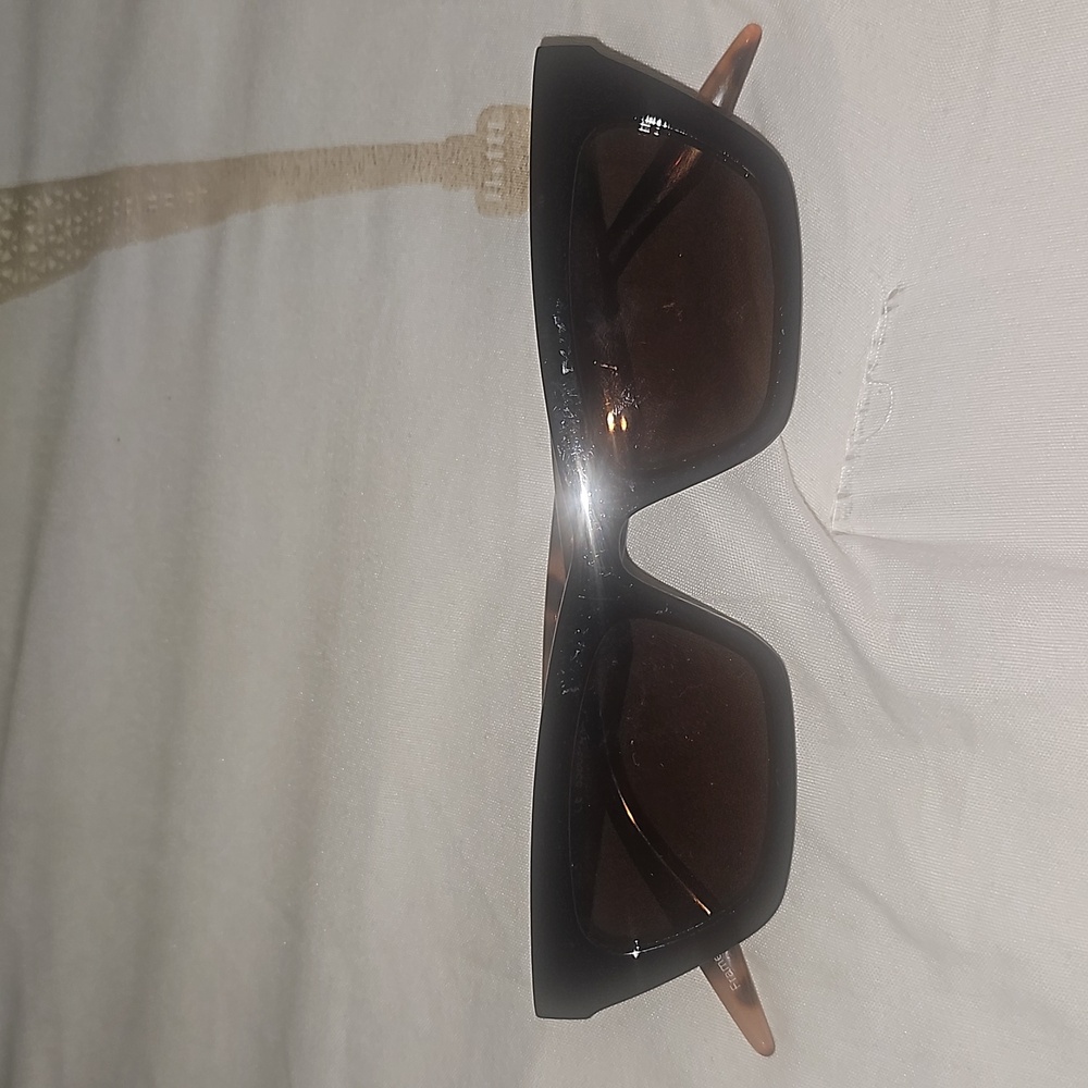 Black sunglasses